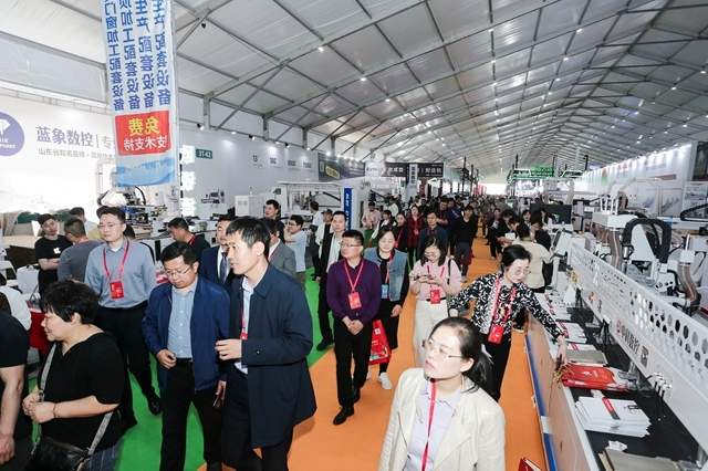 第八届中国（临沂）全屋定制精品展览会盛大开幕(图8)