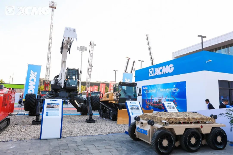 《流浪地球2》中的自主跟随机器人首次登台亮相(图5)