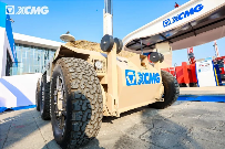 《流浪地球2》中的自主跟随机器人首次登台亮相(图4)