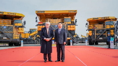 重磅！徐工起重机批量进驻智利“百年铜矿”(图1)